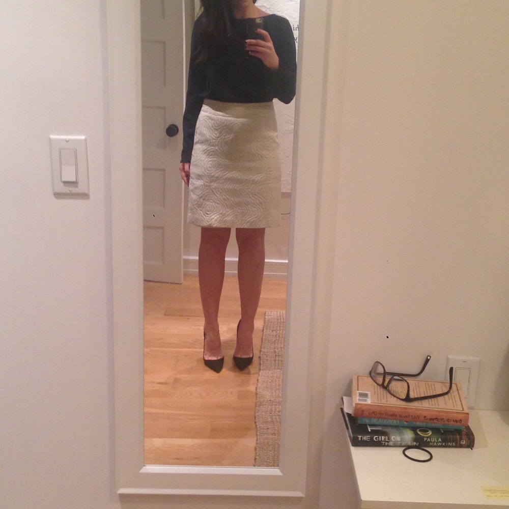 Patterned pencil Skirt